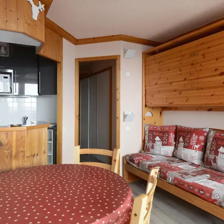 Apartment Confortable Au Pied Des Pistes, Balcon, Animaux Admis - Fr-1-181-2562